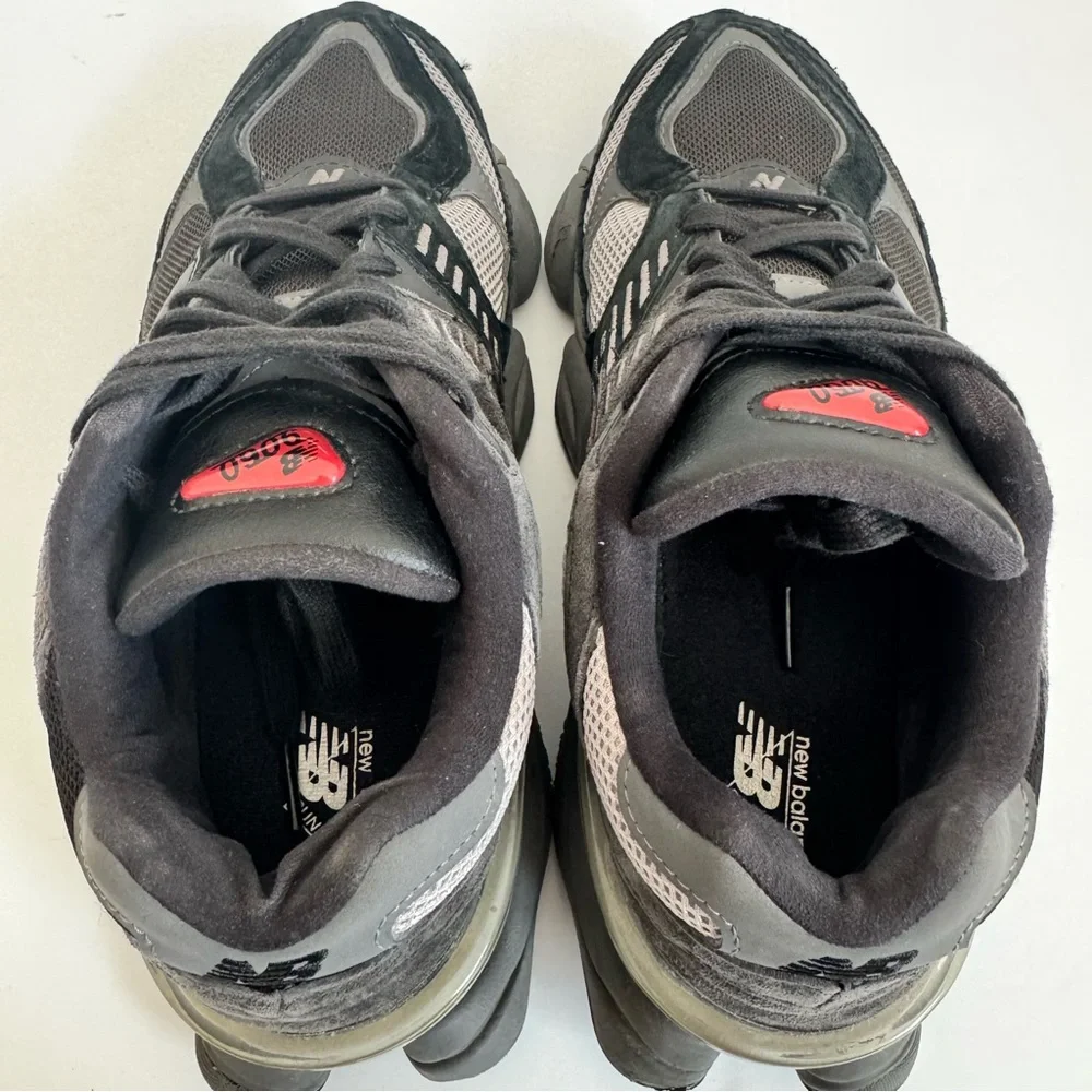 New Balance 9060 Black and Gray Sneakers - Picture 8 of 10